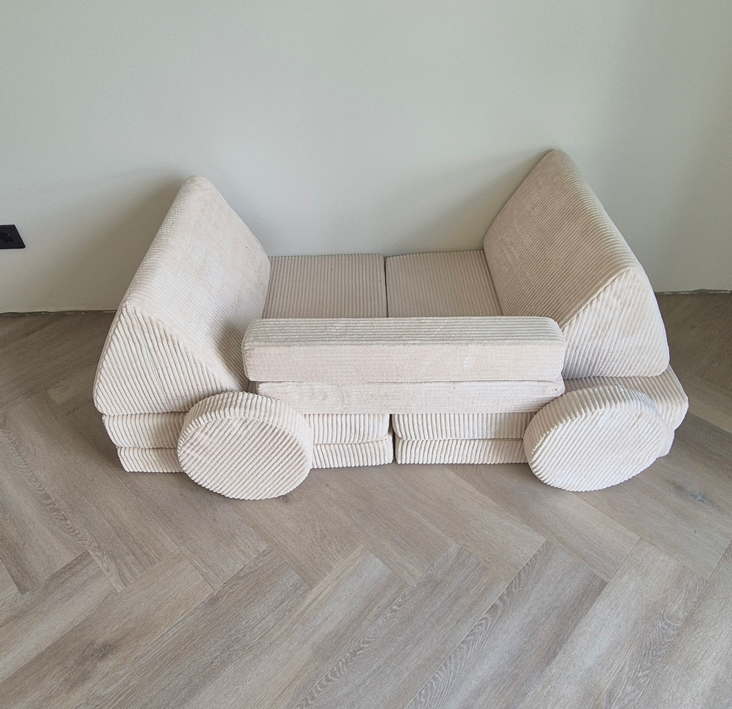 Vaikiška moduline sofa  MODUL2 smėlinės spalvos 