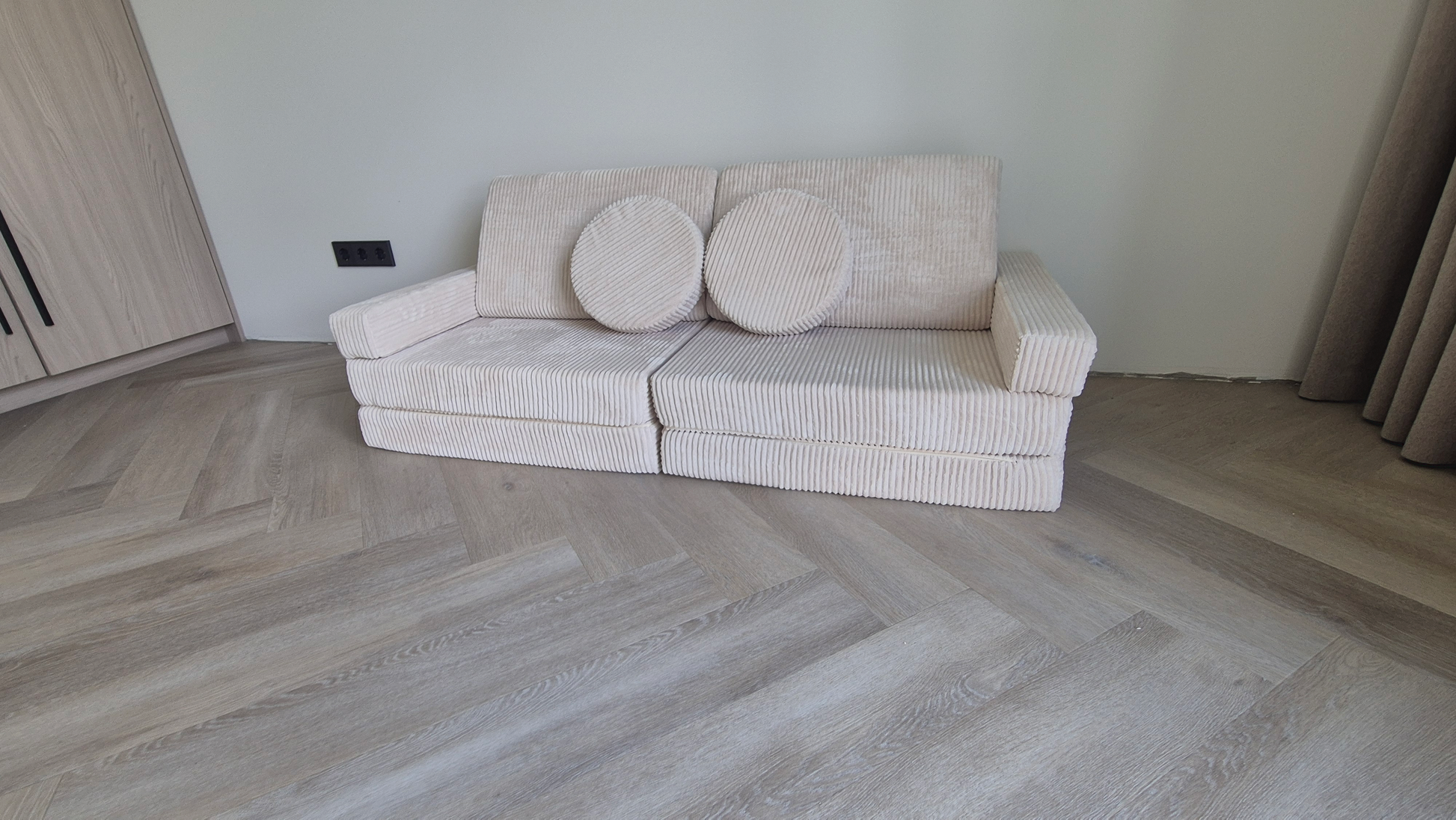 Vaikiška moduline sofa  MODUL2 smėlinės spalvos 